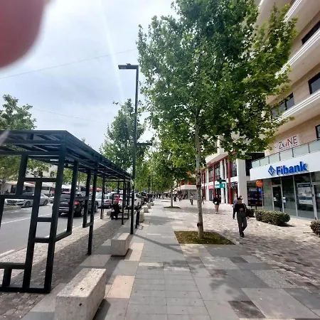 Redsun Center 公寓 Vlorë
