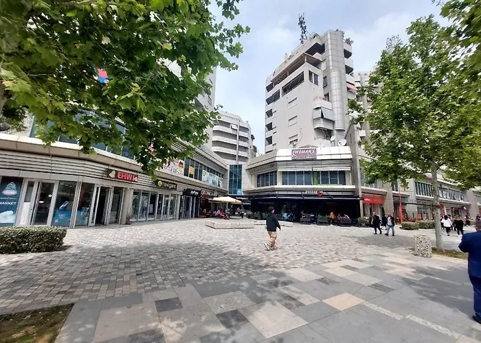 Redsun Center 公寓 Vlorë